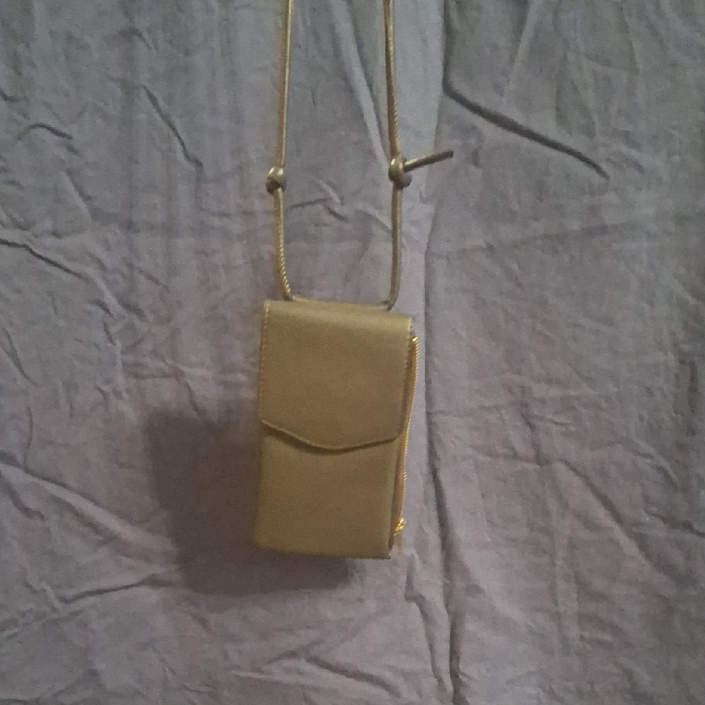 Elegant Tan Crossbody Bag